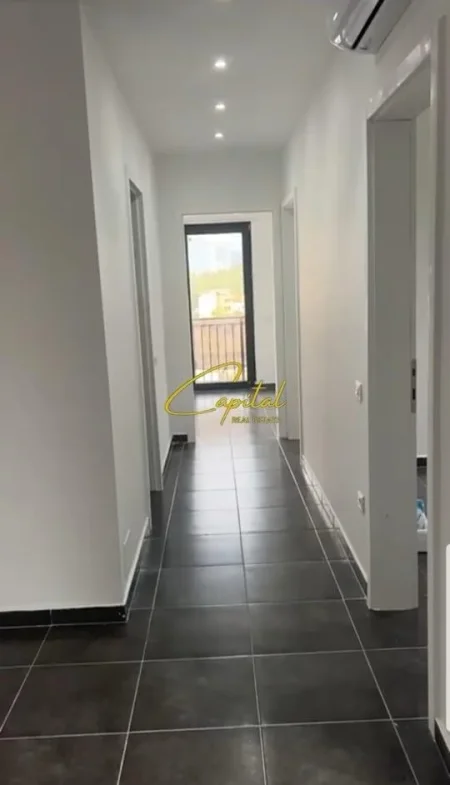 Tirane, shitet apartament 3+1 Kati 2, 146 m² 290.000 € (LIQENI I THATE)