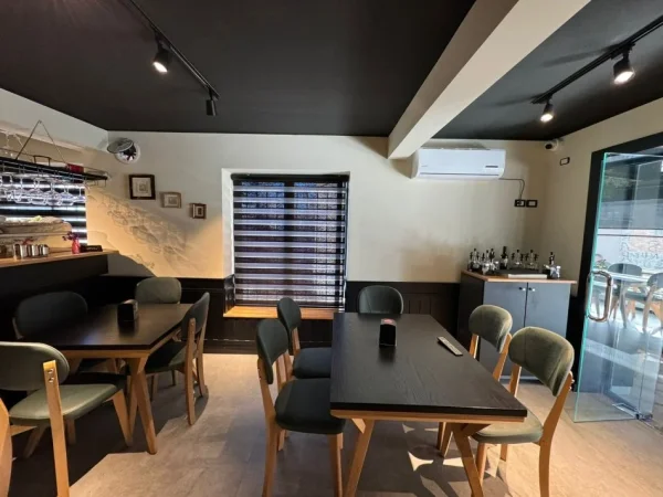 Kavaje, shitet dyqan Kati 1, 42 m² 120.000 € (Shetitorja”Josif Budo” Kavaje)