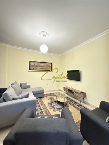 Tirane, jepet me qera apartament 2+1 Kati 1, 100 m² 600 € (DON BOSKO)
