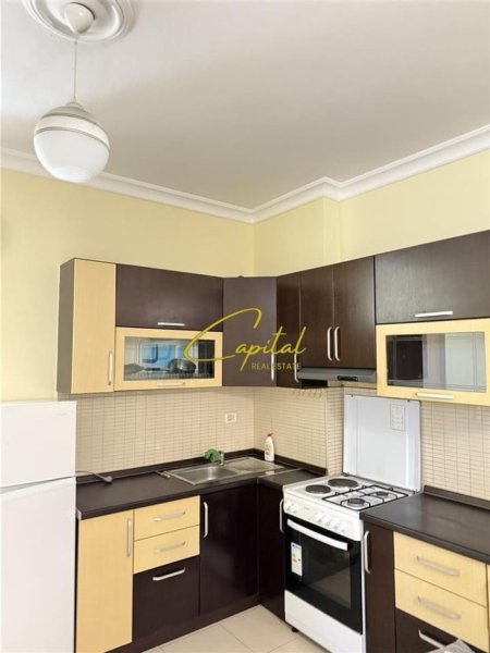 Tirane, jepet me qera apartament 2+1 Kati 1, 100 m² 600 € (DON BOSKO)
