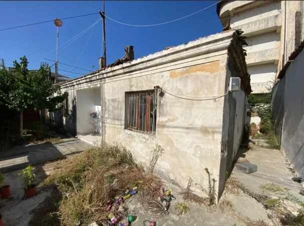 Kavaje, shitet shtepi 2+1 Kati 1, 208 m² 50.000 € (shetitorja,Josif Budo,Kavaje)