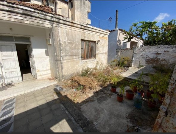 Kavaje, shitet shtepi 2+1 Kati 1, 208 m² 30.000 € (shetitorja,Josif Budo,Kavaje)