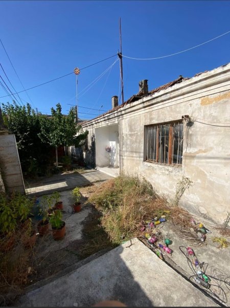 Kavaje, shitet shtepi 2+1 Kati 1, 208 m² 50.000 € (shetitorja,Josif Budo,Kavaje)