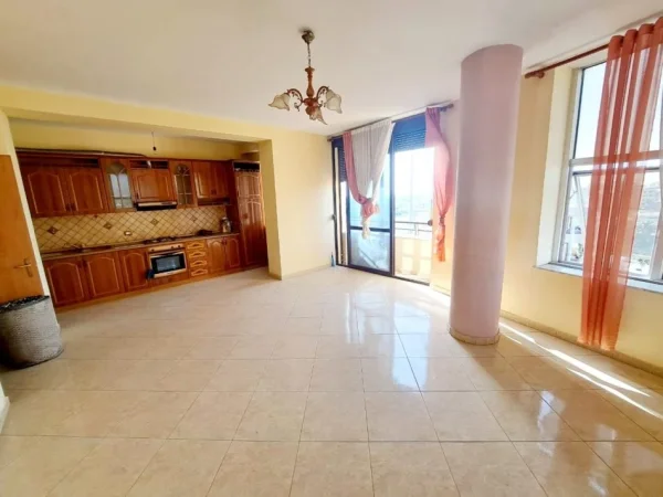 Kavaje, shitet apartament 3+1+Aneks+Ballkon , 147 m² 74.900 € (shetitorja Kavaljon,Kavaje)