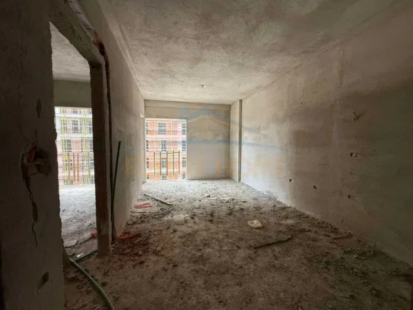 Tirane, shitet apartament 1+1+Ballkon Kati 3, 60 m² 82.000 € (Tirana Entry 2)