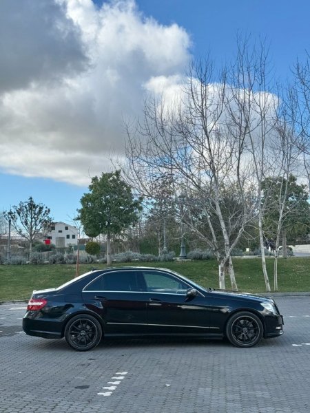 Shitet Mercedes Benz E-class 350look AMG , 10.900 €