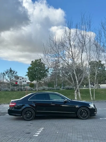 Shitet Mercedes Benz E-class 350look AMG , 10.900 €