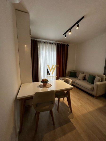 Tirane, jepet me qera apartament 1+1+Ballkon Kati 8, 53 m² 600 € (DON BOSKO)