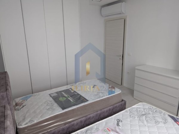 Tirane, shes 2+1 Kati 2, 96 m² (River Residence)