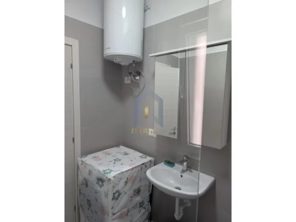 Tirane, shes 2+1 Kati 2, 96 m² (River Residence)