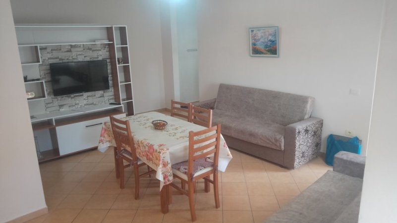 Vlore, jap me qera apartament 1+1+Aneks+Ballkon Kati 7, 1 m² 39 € (Rr.Gjergj Arianiti)