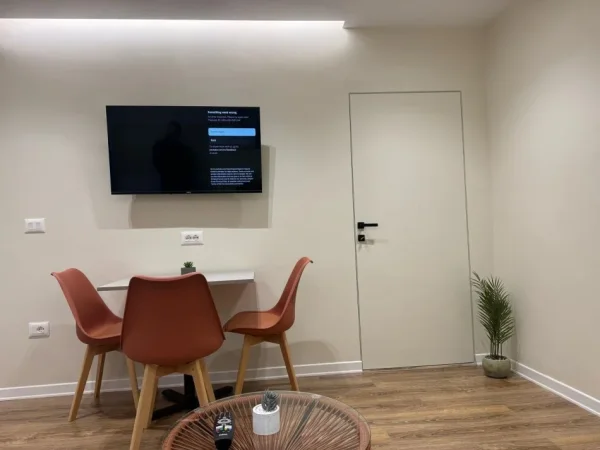 Tirane, shitet 2+1+Aneks+Ballkon Kati 2, 60 m² 184.000 € (pazari i ri)