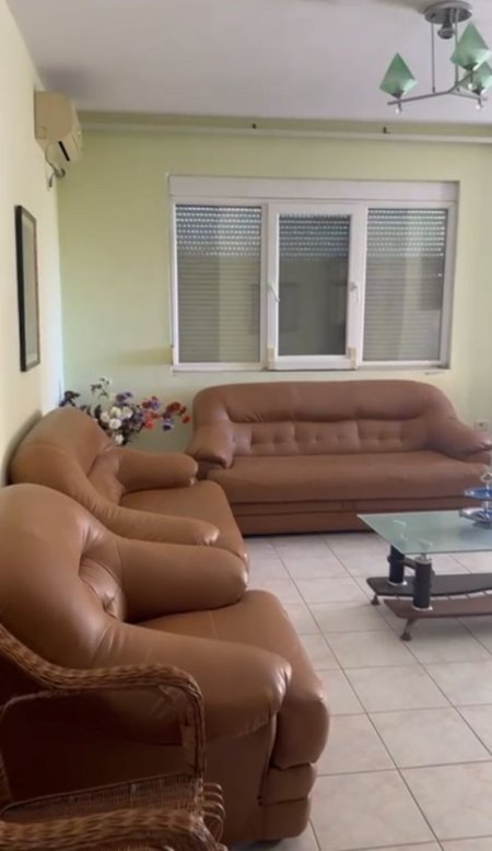 Mali Robit, shitet apartament 1+1+Aneks+Ballkon Kati 2, 65 m² 78.000 € (Mali i Robit)