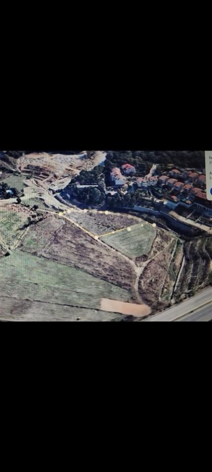 Tirane, shitet truall , 6.000 m² 900.000 € (LUNDER)