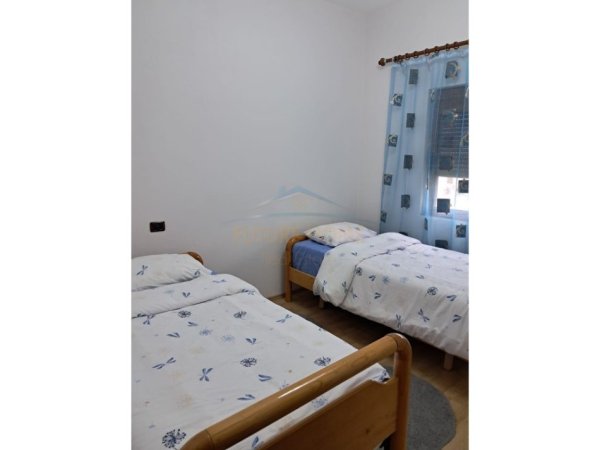 Tirane, jepet me qera shtepi 2+1+Ballkon Kati 2, 100 m² 500 € (Sauk, Rruga Hiqmet Buzi)