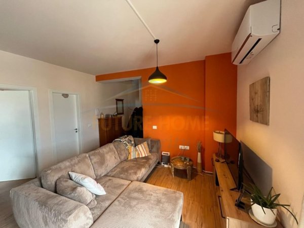 Tirane, shitet apartament 2+1+Ballkon Kati 9, 91 m² 198.800 € (Selvia)