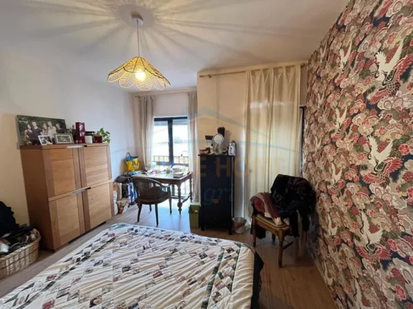 Tirane, shitet apartament 2+1+Ballkon Kati 9, 91 m² 198.800 € (Selvia)