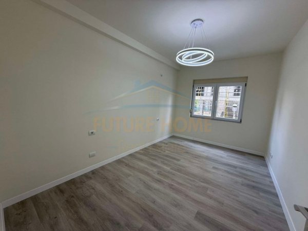 Tirane, shitet apartament 2+1+Ballkon Kati 2, 98 m² 162.000 € (DRITAN HOXHA) UNA52282