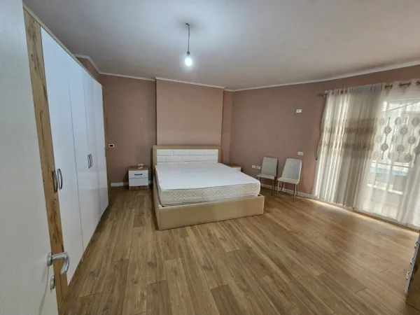 Tirane, shitet apartament 3+1 , 150 m² 250.000 € (Kopshti Zoologjik)