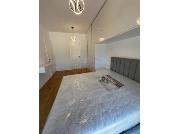 Tirane, jepet me qera apartament 2+1+Ballkon Kati 2, 77 m² 700 € (Rezidenca Kodra e Diellit 2)