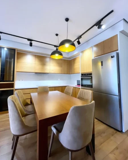 Tirane, shitet apartament 2+1 , 112 m² (Misto Mame)