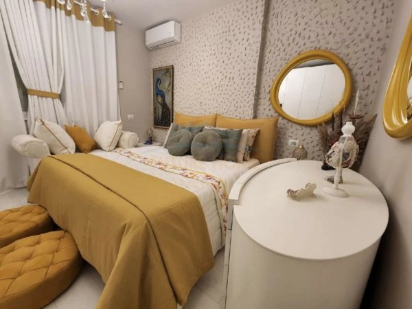 Tirane, jepet me qera apartament 2+1+Ballkon Kati 2, 107 m² 1.500 € ((+2+Post Parkimi) Kopshti Zoologjik)
