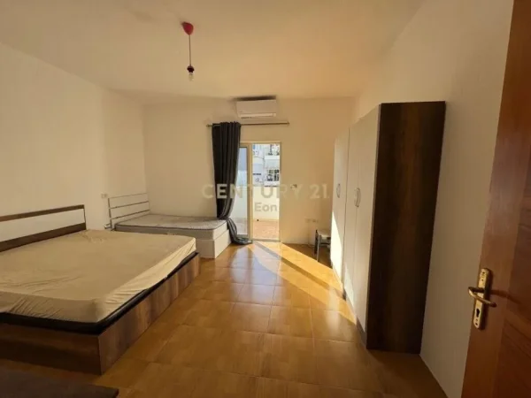 Tirane, shitet apartament , 131 m² 139.000 € 