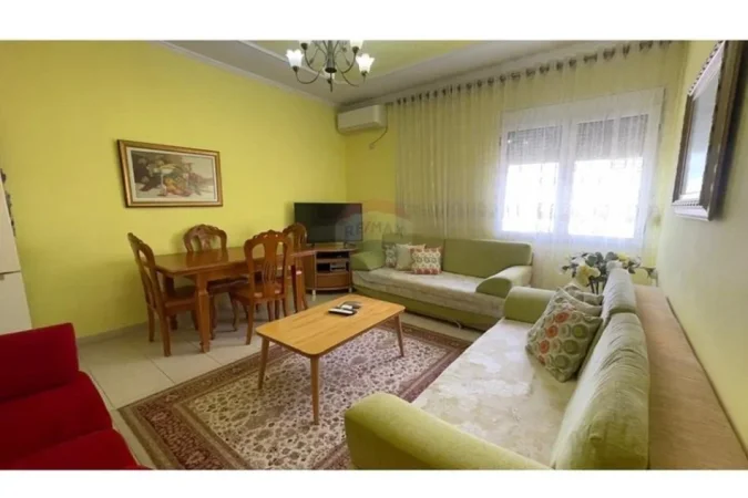 Tirane, shitet apartament 3+1 Kati 5, 106 m² 180.000 € (rruga bardhyl)