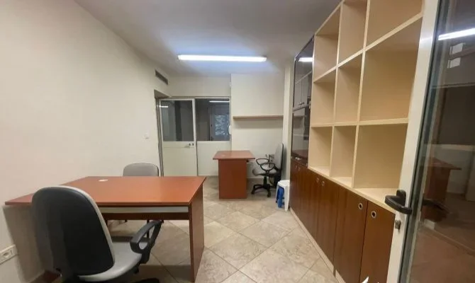 🟡Zyre 80 m² me qira Ish Ekspozita 600 euro