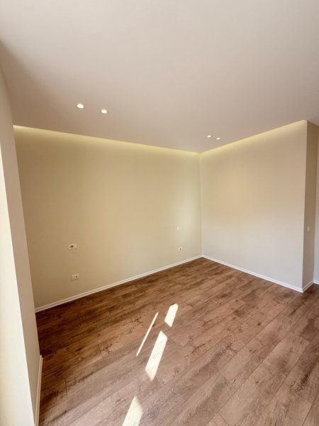 Tirane, shitet apartament 2+1 Kati 6, 101 m² 130.000 € (Astir, Rruga “Micky Mouse”)