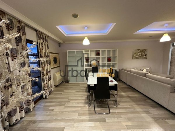 Apartament 2+1+2 me Qera në Komunën e Parisit, Tiranë – 850€ / 110 m²