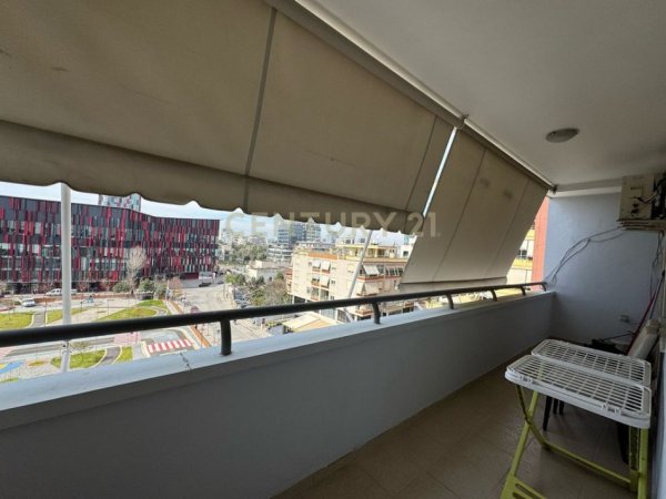Tirane, jepet me qera apartament 2+1 Kati 5, 96 m² 1.000 € (Stadiumi Air Albania)