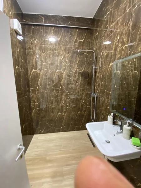 Tirane, shitet zyre Kati 5, 110 m² 280.000 € (Square 21)