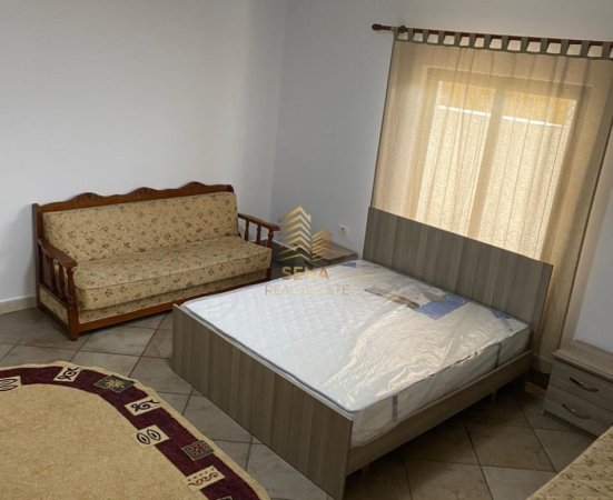 Tirane, jepet me qera shtepi 1+1 Kati 1, 60 m² 300 € (Rruga Ilia Dilo Sheperi)