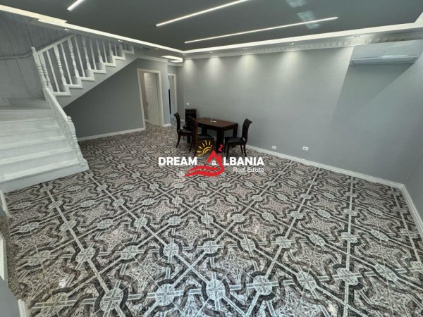 Tirane, shitet Vile 5+1+Aneks+Ballkon , 1.074 m² 1.500.000 € (Vile ne shitje tek Rruga e Elbasanit, ne zonen e Vilave Gjermane, ne Tirane (ID 4151190))