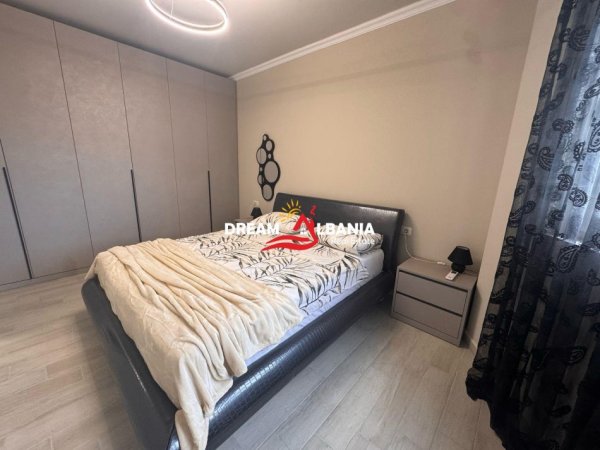 Tirane, jepet me qera apartament 1+1 , 80 m² 1.000 € (Jepet me qera super apartament 1+1 ne qender prane Kafe Flores , Tirane (ID 42111369))