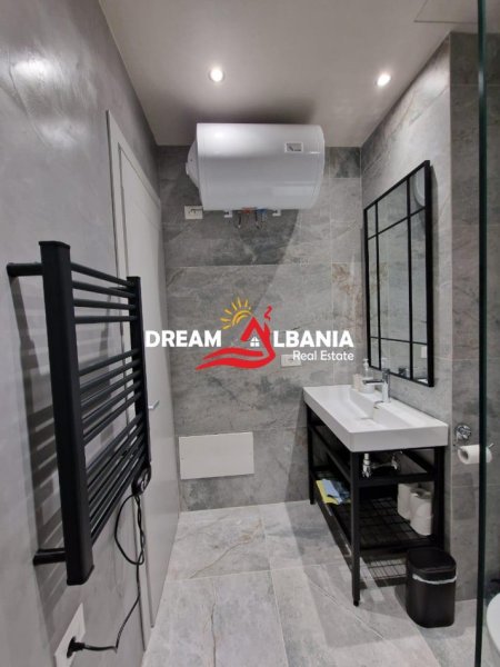 Tirane, jepet me qera apartament 1+1 , 70 m² 700 € (Apartament 1+1 me qera tek Kopshti Zoologjik ne Tirane ID (42111368))
