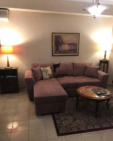 Tirane, jepet me qera apartament 2+1+Ballkon Kati 7, 90 m² 800 € (BLLOK)