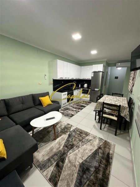 Tirane, jepet me qera apartament 1+1 Kati 5, 50 m² 450 € (DON BOSKO)