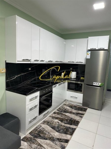 Tirane, jepet me qera apartament 1+1 Kati 5, 50 m² 450 € (DON BOSKO)