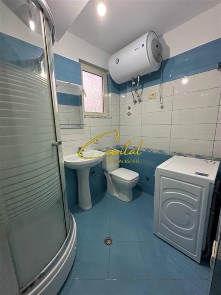 Tirane, jepet me qera apartament 1+1 Kati 5, 50 m² 450 € (DON BOSKO)