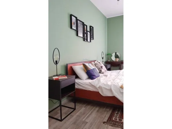 Tirane, jepet me qera apartament 2+1 Kati 3, 93 m² 750 € (Unaza E Re Tiran)