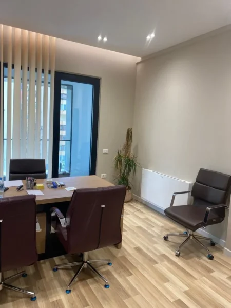 Tirane, shitet apartament 2+1+Aneks+Ballkon Kati 5, 110 m² 286.000 € (Rruga Sali Butka)