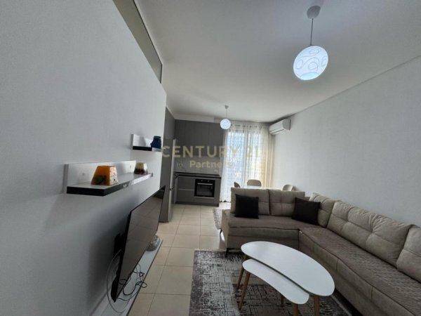 Tirane, jepet me qera apartament 2+1 Kati 6, 80 m² 500 € (Pallatit me Shigjeta)