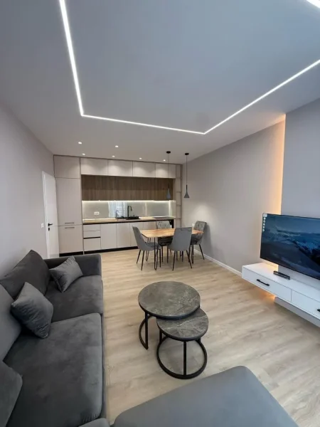 Tirane, jepet me qera apartament 1+1+Ballkon , 67 m² 450 € (Rruga Migjeni ASTIR BAR OXYGEN)