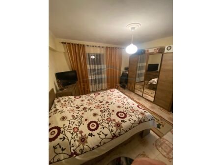 Shitje, Apartament 3+1+2, Bulevardi Zhan Dark, Tiranë. AREA41676