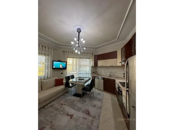 Tirane, shitet apartament 2+1+Ballkon Kati 3, 92 m² 170.000 € (don bosko)