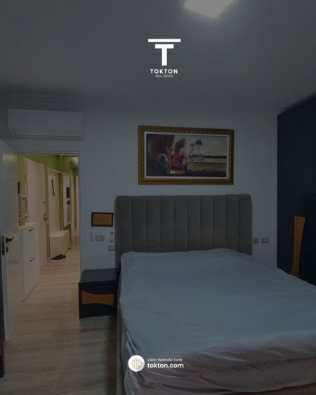 Tirane, jepet me qera apartament 3+1 Kati 2, 120 m² 1.000 € (Selvia, Afër Black Diamond, Tiranë, TT 2032)