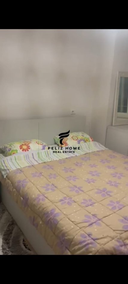 Tirane, jepet me qera apartament 2+1+Ballkon Kati 7, 70 m² 600 € (RRUGA E DIBRES)