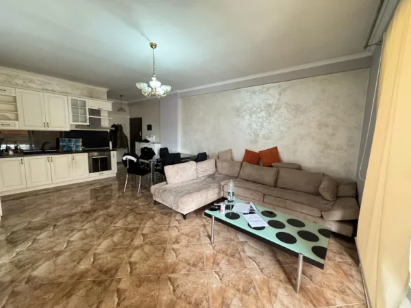 Tirane, shitet apartament 2+1 Kati 4, 99 m² 148.000 € (astir)